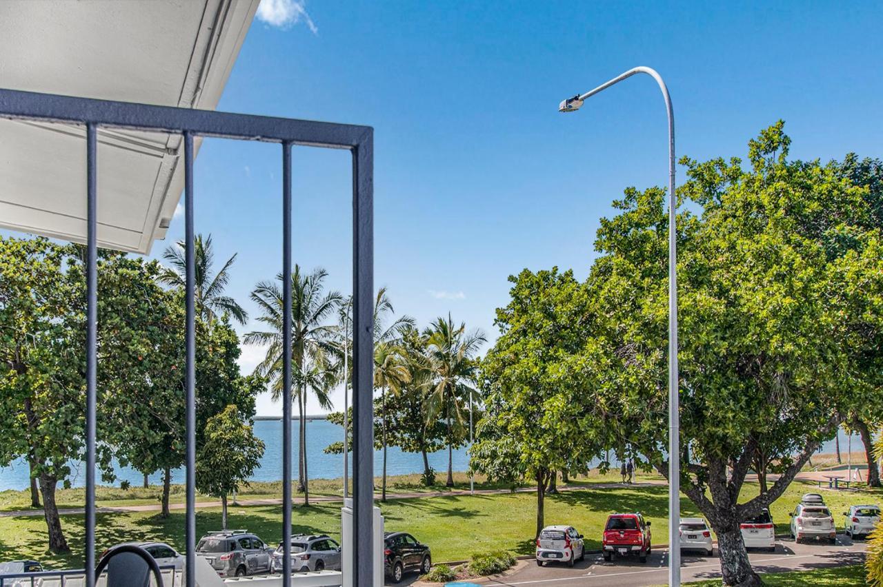 Strand Motel Townsville Exterior photo